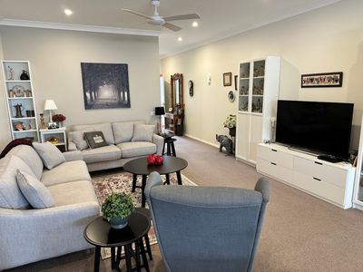 15 / 70 Little River Road, Braidwood