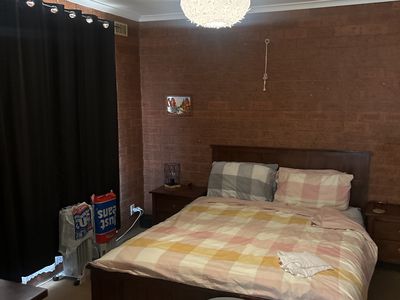 1 / 24 Pollard Street, Seymour