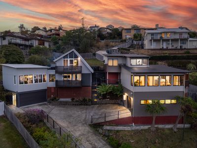 35 Valley Street, West Hobart