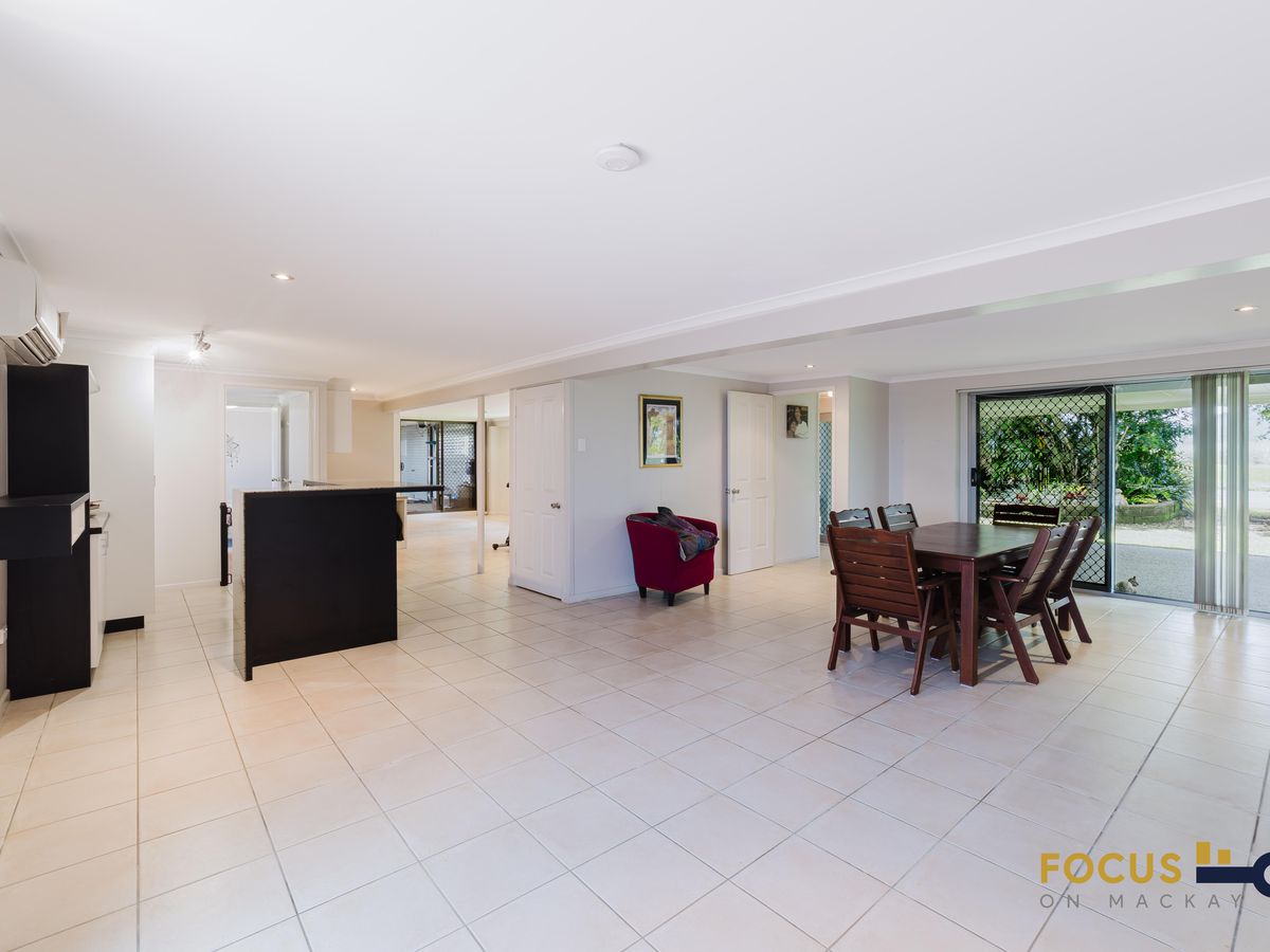 1123 Bruce Highway, Farleigh