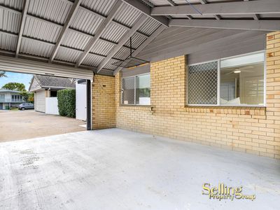 2 / 6 Brookside Road, Labrador