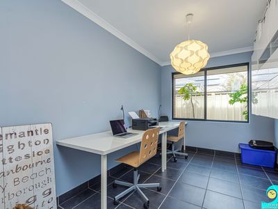 2 Emperor Way, Yanchep