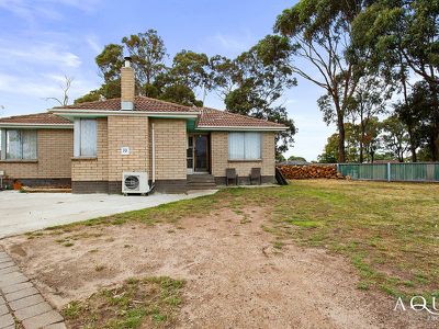 10 Currant Avenue, George Town