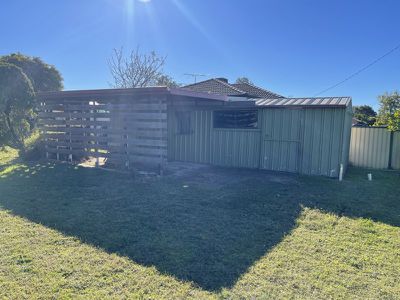 2 Johns Drive, Kootingal