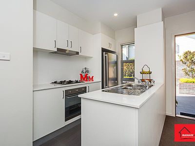 8 / 87 Antill Street, Downer
