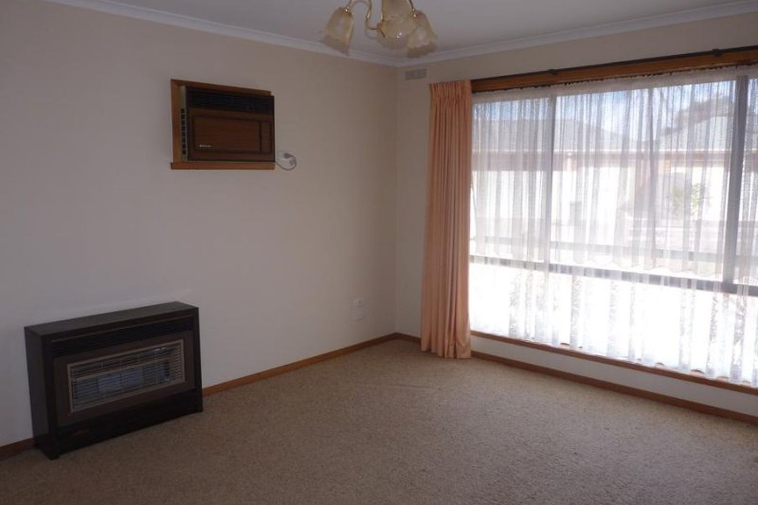 11 Kurrajong Court, Horsham
