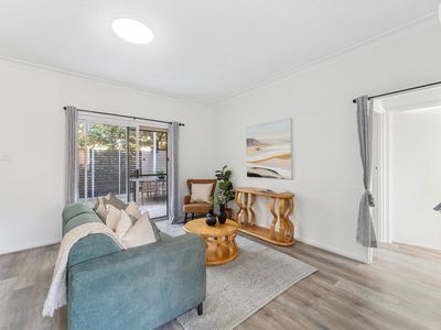 9 / 7-9 L'Estrange Street, Glenside