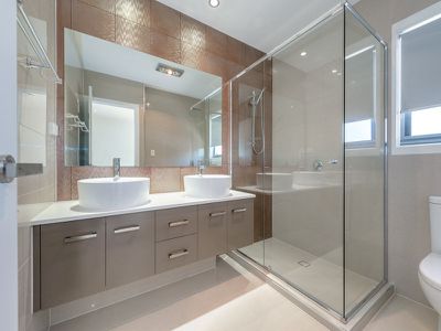 3 / 42-44 Blake Street, Southport