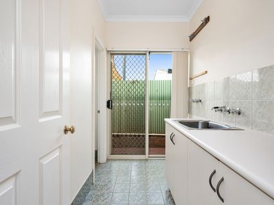 3 Fairlie Way, Broadwood