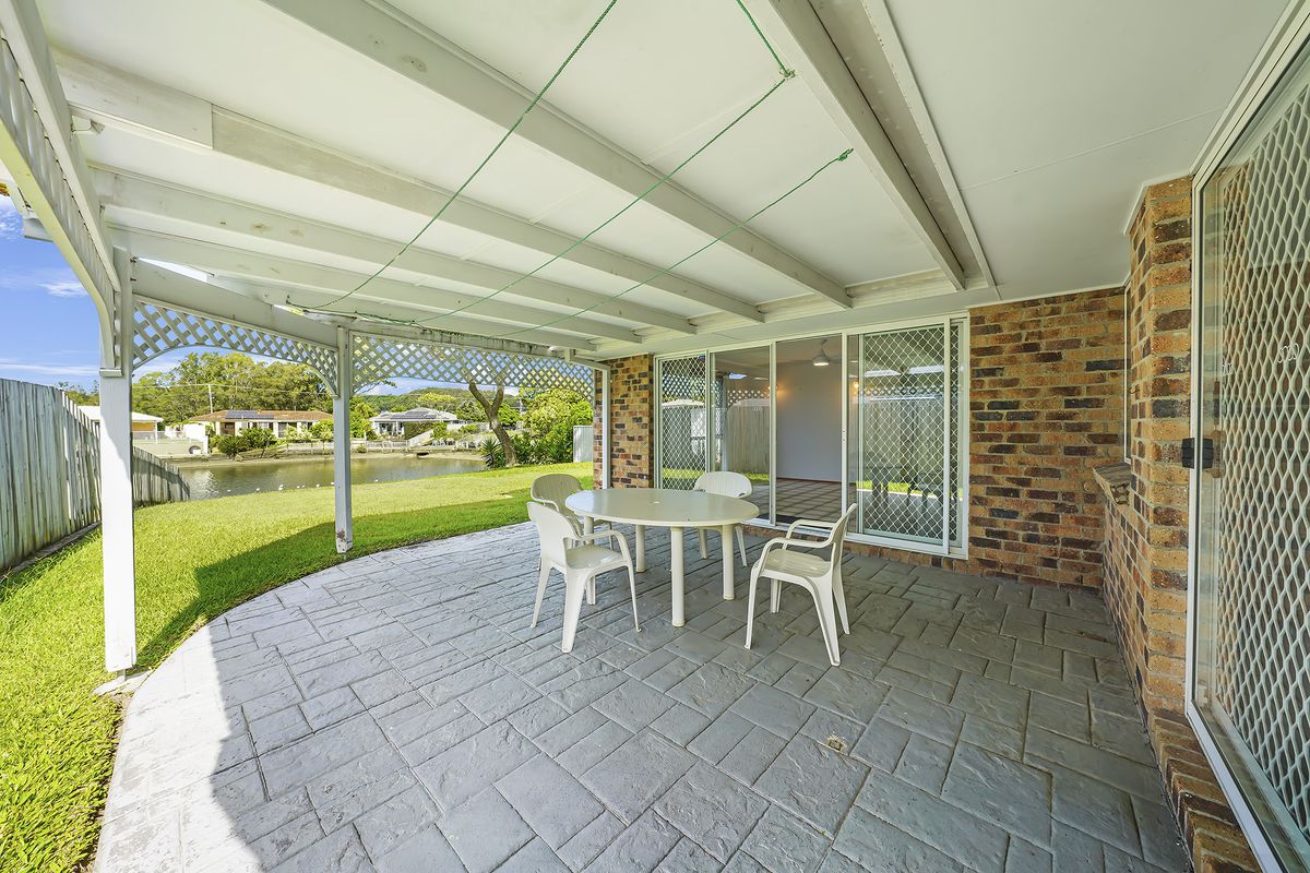 5 Mast Court, Currumbin Waters
