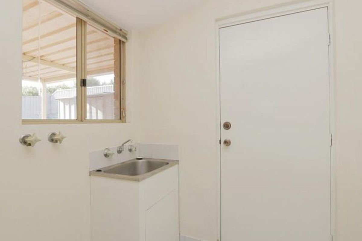 6 Tablo Court, South Lake
