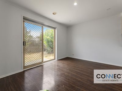 1 / 37 John Hunter Drive, Endeavour Hills