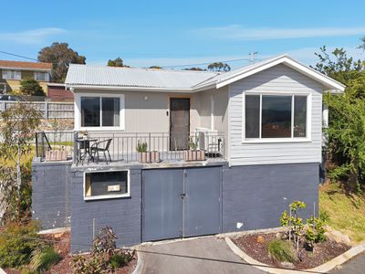 2 / 3 Vancouver Link, Midway Point