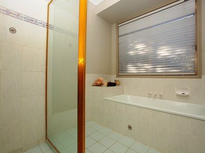 34 Birnam Ave, Banora Point