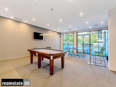 126 / 172 Railway Parade, West Leederville
