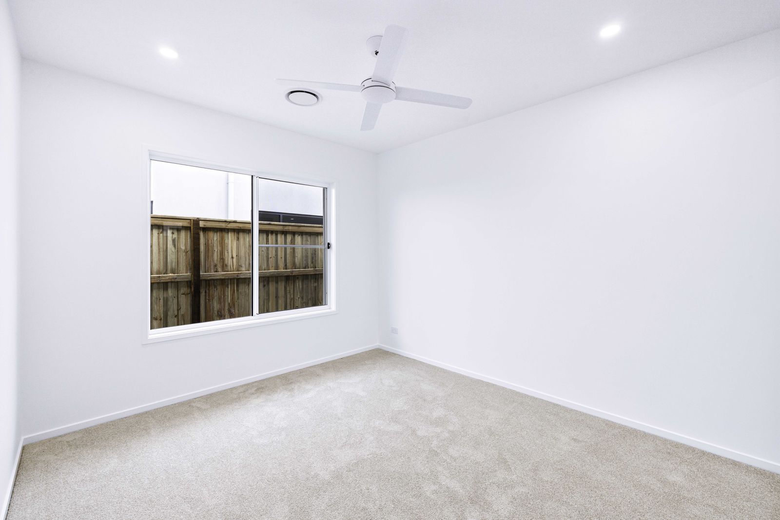 Photo 18 of 25, 9 Bottlebrush Street, Palmview