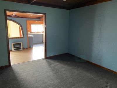 12 CARTHEW STREET, Beachport