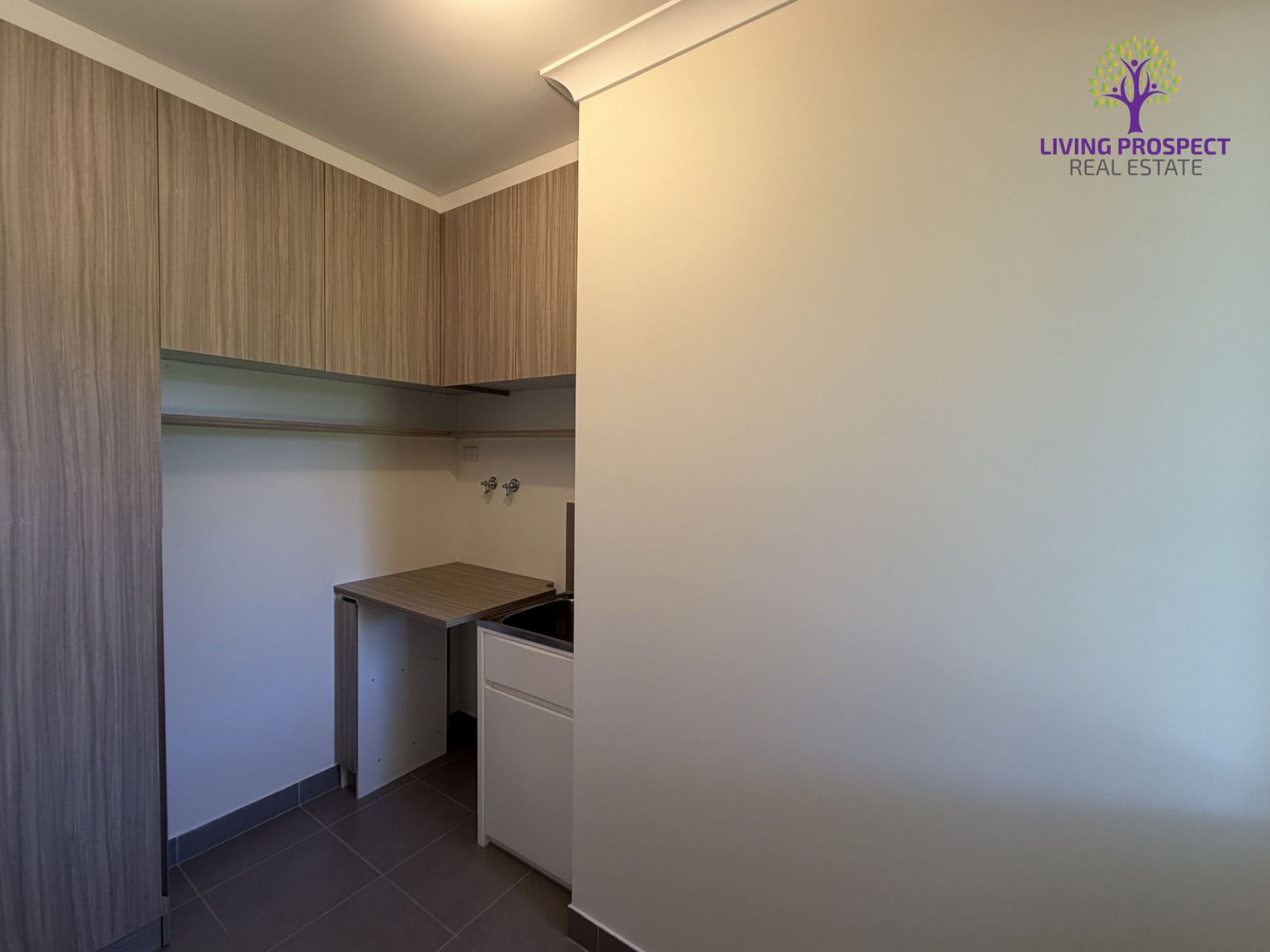 10 Spencer Street, Point Cook