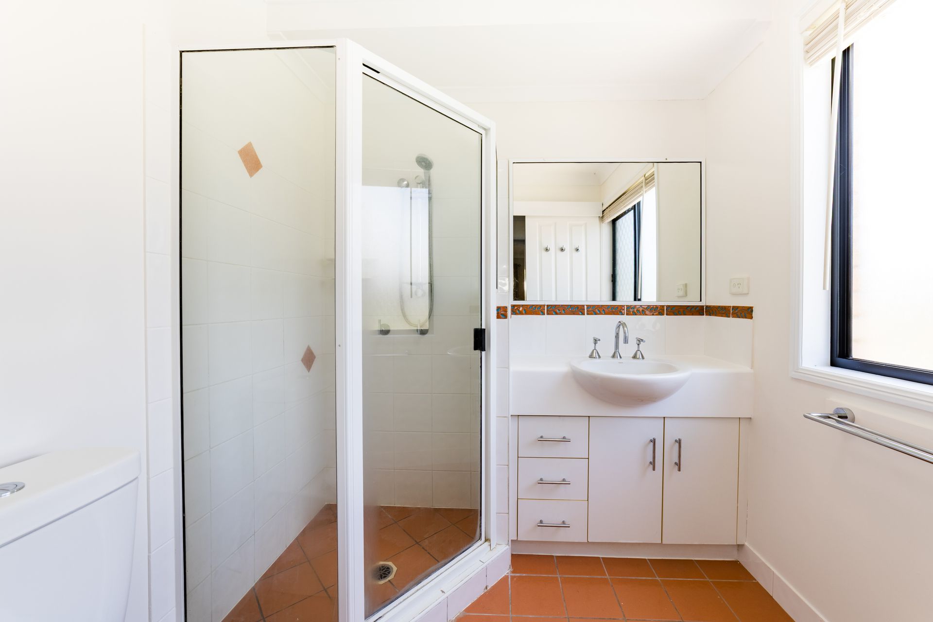 32 Vassallo Drive, Glenella