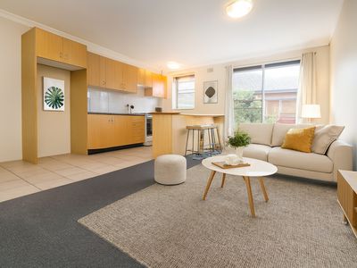 4 / 7 Mascot Drive, Eastlakes