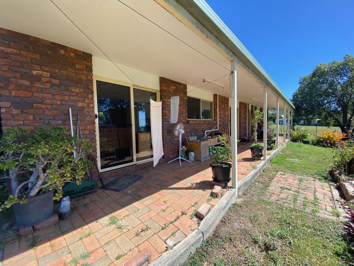 4 Zena Close, River Heads