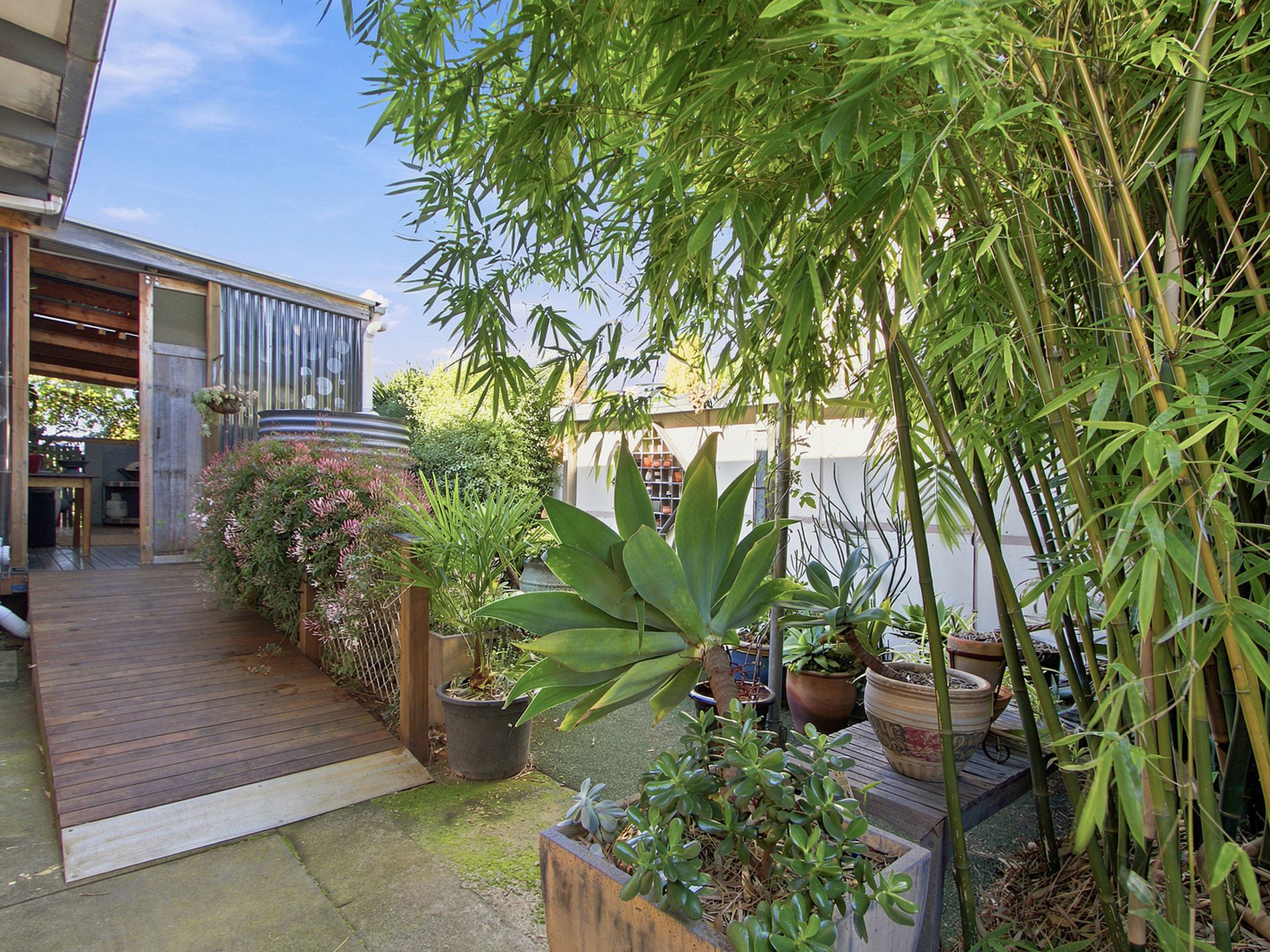 13 Weir Street, Sale
