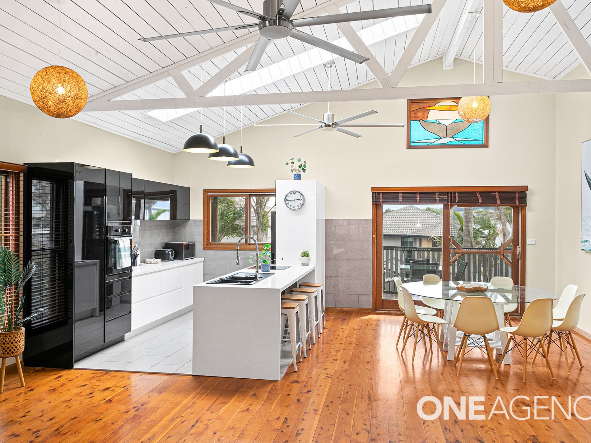 30 Little Lake Crescent, Warilla