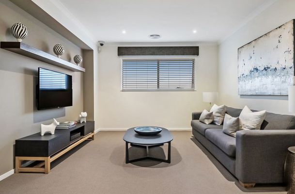 8 Montreal Circuit, Craigieburn
