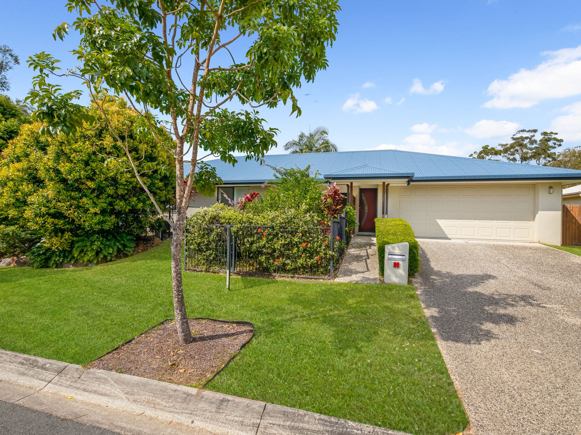 1 / 1 Crows Ash Place, Kuluin