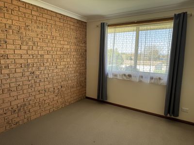 3 / 22 Barton Street, Parkes