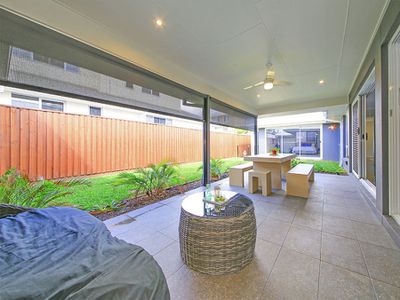 58 Feathertail Place, Wakerley