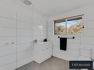 17 Mistletoe Lane, Glenrowan