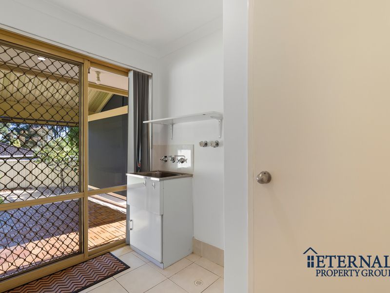 6A Moseley Hill, Kardinya