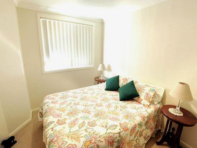 2 / 10 Lisa Place, Forster