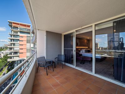 826 / 1A Glenelg Street, South Brisbane
