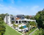 7004 Riverview Crescent, Sanctuary Cove