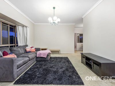 12 Hampstead St, Forest Lake