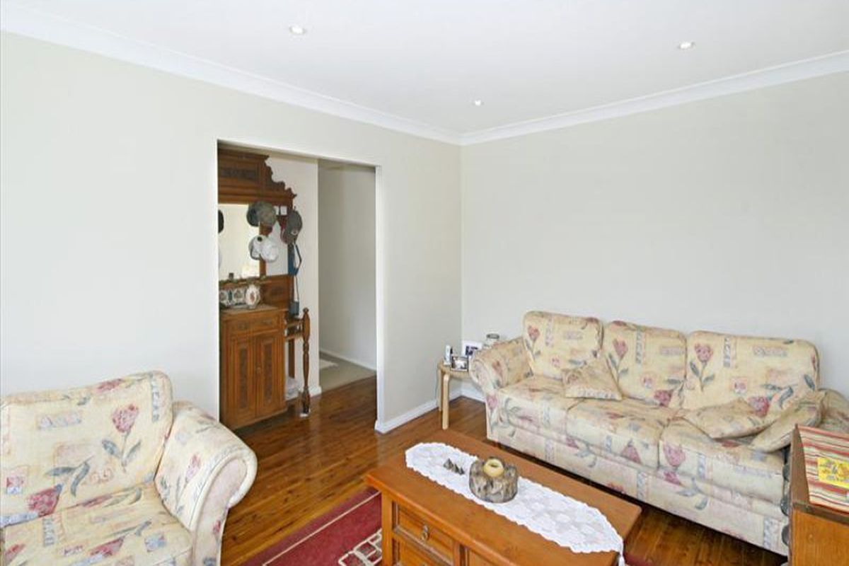7 Bayline Drive, Point Clare
