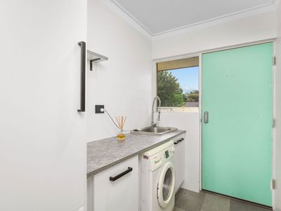 31 Galliers Avenue, Armadale