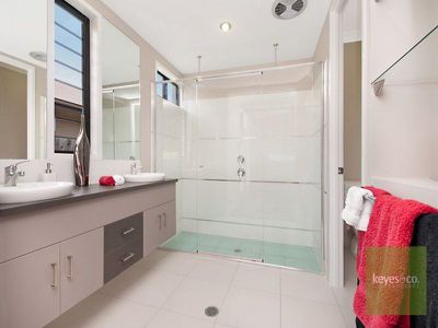 6 Sovereign Terrace, Idalia