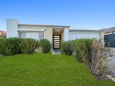 16 Snugglepot Street, Banksia Grove