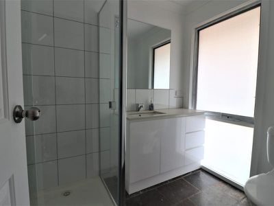 8 Hume And Hovell Rd, Seymour