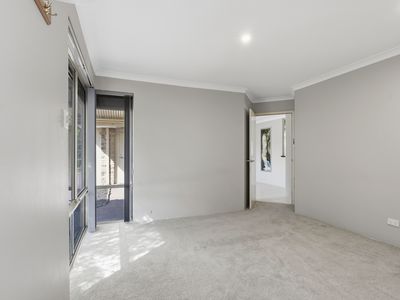 11 Baxter Close, Huntingdale