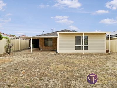 17 Adana Elbow, Kenwick