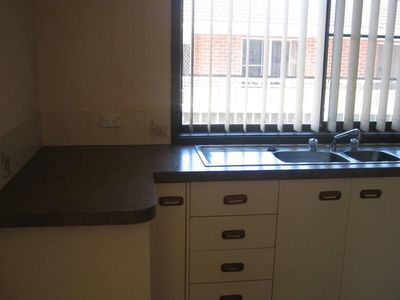 1 / 101 Pur Pur Avenue, Lake Illawarra