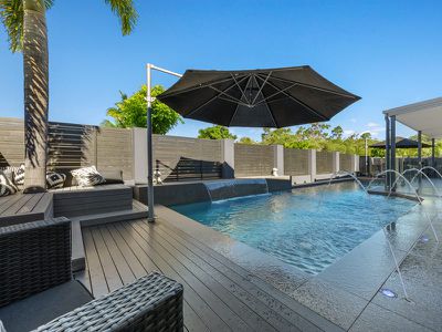 27 Greendragon Crescent, Upper Coomera