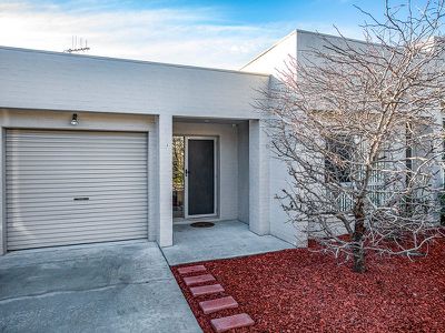 2 / 3 Constance Stone Street, Macgregor
