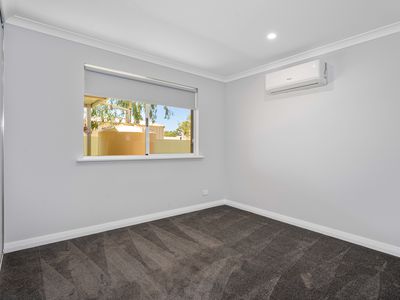 12B Ivanhoe Street, Boulder