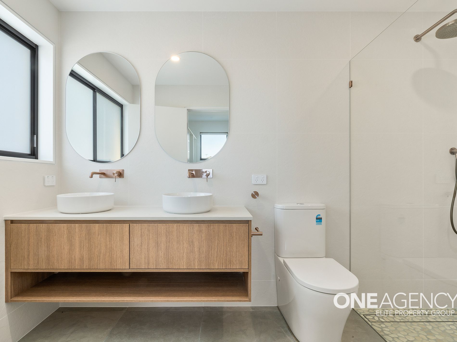 4 Mirida Drive, Dolphin Point