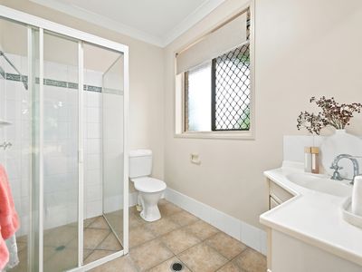 4 Mentana Close, Mount Sheridan